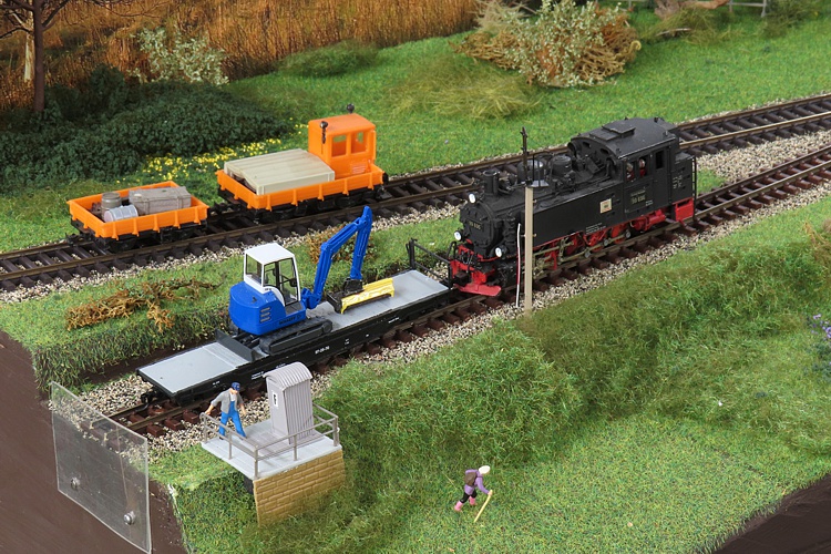 Gr&uuml;nschnittarbeiten bei der Zittauer Schmalspurbahn