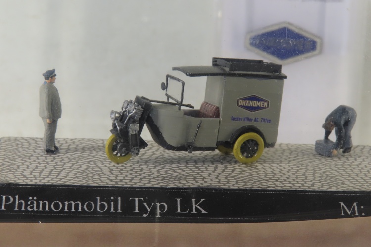 "Ph&auml;nomobil"